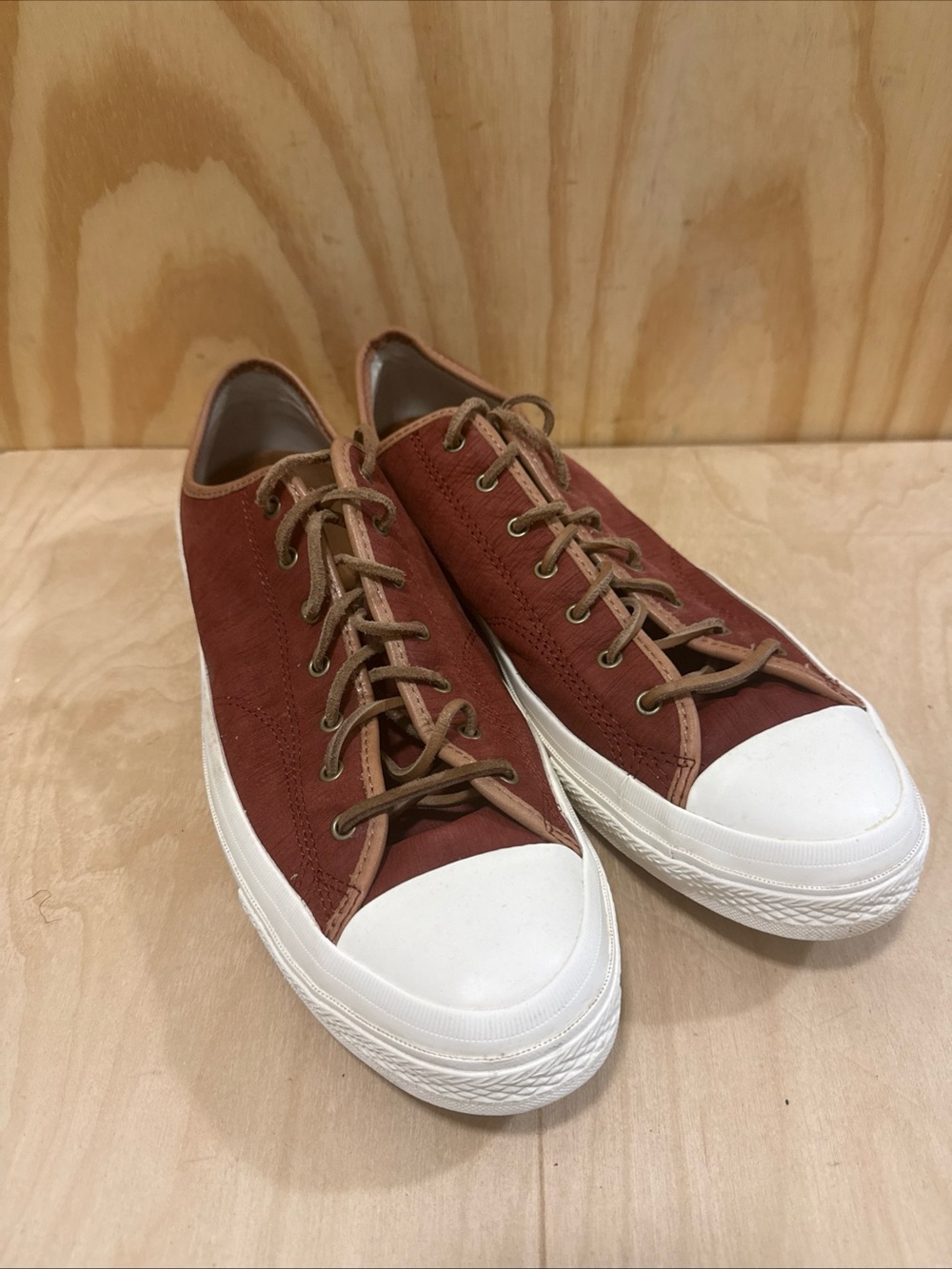 Converse All Star Low Rust Canvas Men’s Size 13